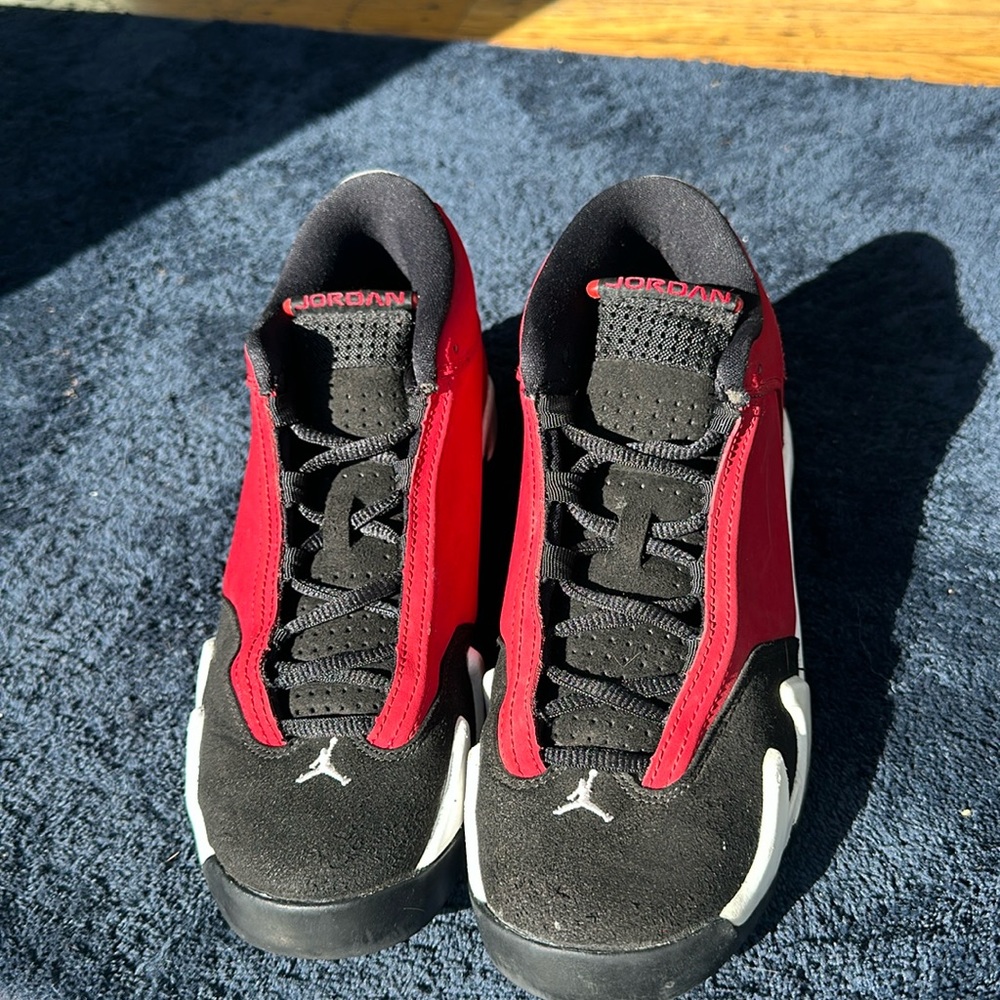 Air Jordan 14 Retro (GS) black/gym red 6Y